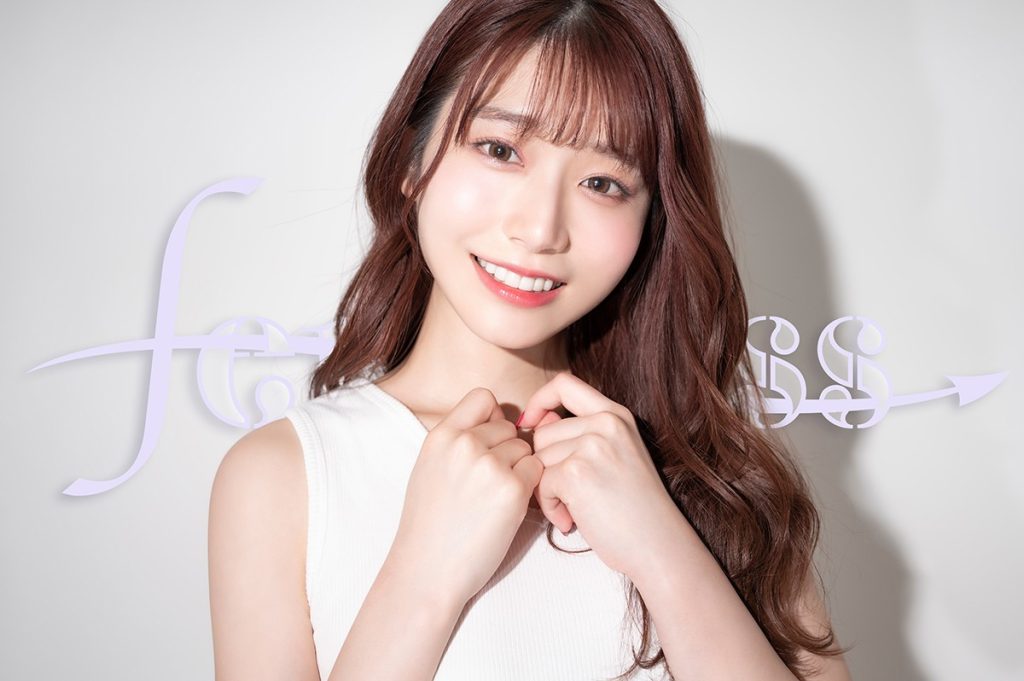 日本成人影像演员河北彩花出席公开活动的个人照片